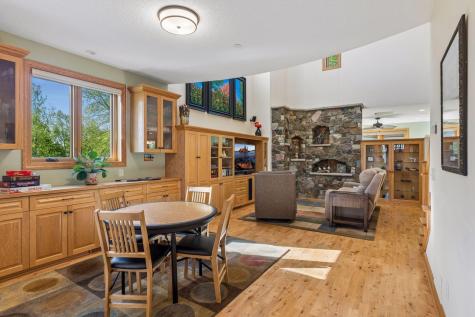 4854 Linden Trail N Lake Elmo MN 55042