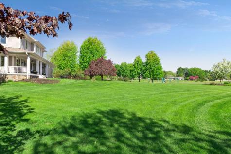 4854 Linden Trail N Lake Elmo MN 55042