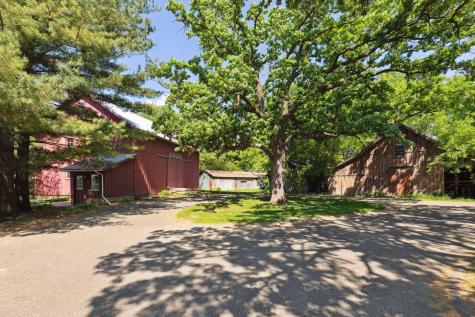 4854 Linden Trail N Lake Elmo MN 55042
