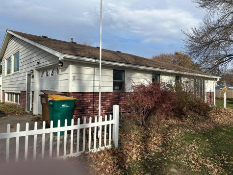 471 1st Avenue SW Glenville MN 56036