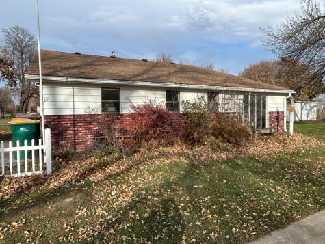 471 1st Avenue SW Glenville MN 56036