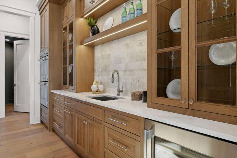 12803 Woodhaven Place Minnetonka MN 55305