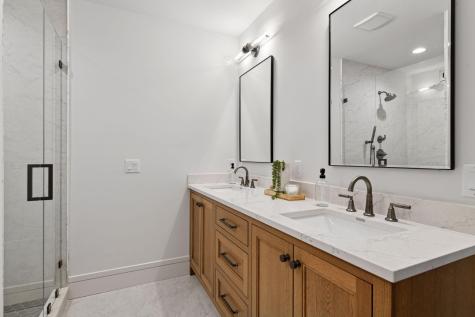 12803 Woodhaven Place Minnetonka MN 55305