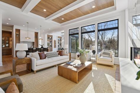 12803 Woodhaven Place Minnetonka MN 55305