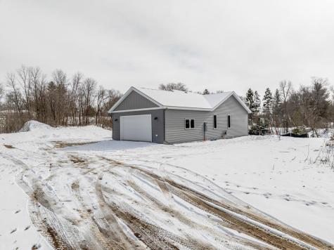 465 Oak Circle Vergas MN 56587