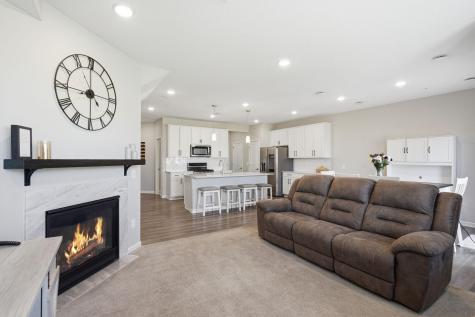 9648 4th Street N Lake Elmo MN 55042