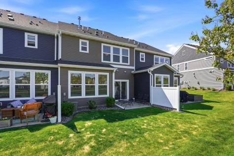 9648 4th Street N Lake Elmo MN 55042