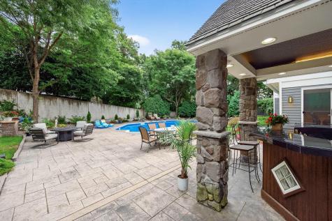 5010 Nob Hill Drive Edina MN 55439