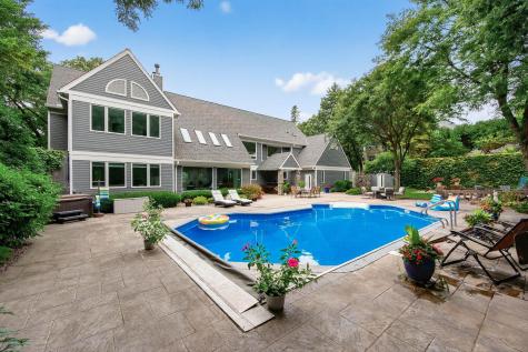 5010 Nob Hill Drive Edina MN 55439