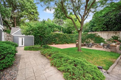 5010 Nob Hill Drive Edina MN 55439