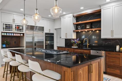 5010 Nob Hill Drive Edina MN 55439