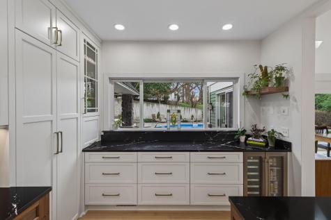 5010 Nob Hill Drive Edina MN 55439
