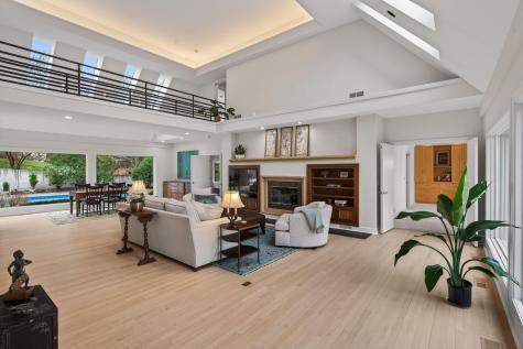 5010 Nob Hill Drive Edina MN 55439