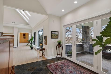 5010 Nob Hill Drive Edina MN 55439