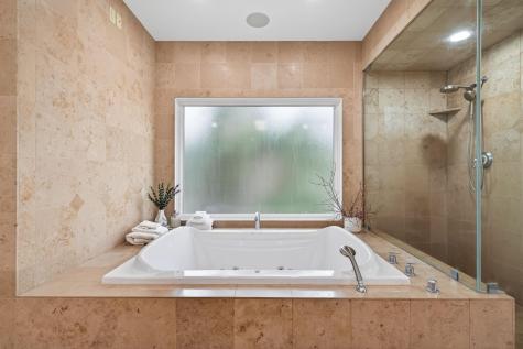 5010 Nob Hill Drive Edina MN 55439