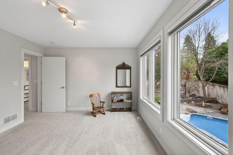 5010 Nob Hill Drive Edina MN 55439
