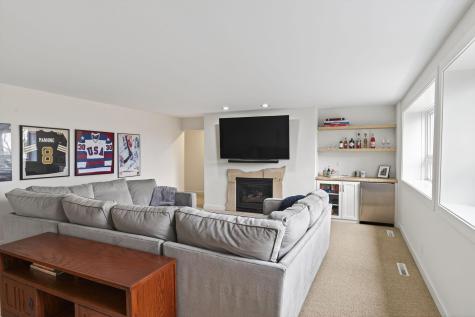 5010 Nob Hill Drive Edina MN 55439