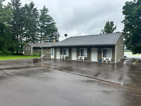 240 N State Road 35 Alma WI 54610