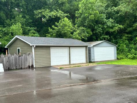 240 N State Road 35 Alma WI 54610