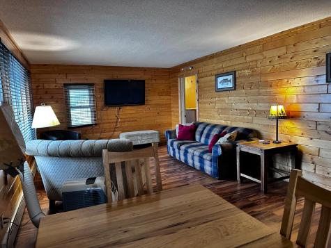 240 N State Road 35 Alma WI 54610