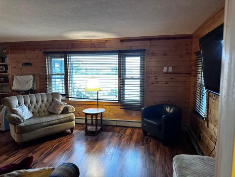 240 N State Road 35 Alma WI 54610