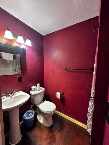 240 N State Road 35 Alma WI 54610