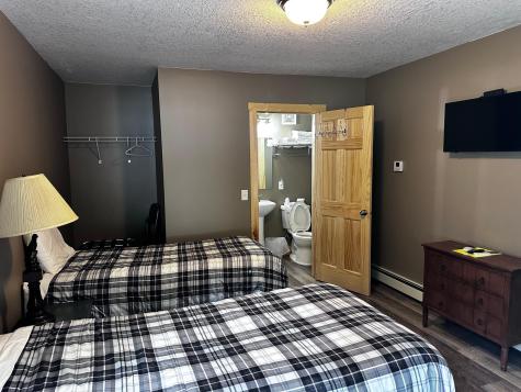 240 N State Road 35 Alma WI 54610