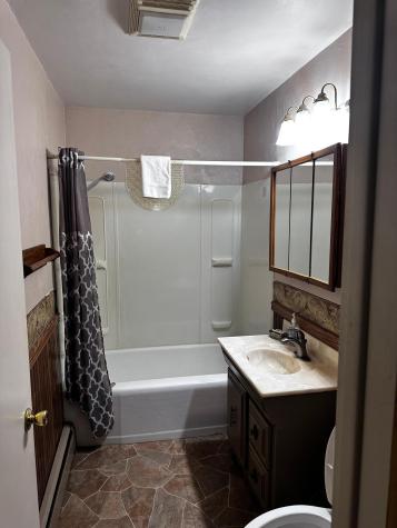 240 N State Road 35 Alma WI 54610