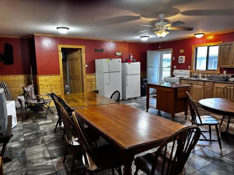 240 N State Road 35 Alma WI 54610