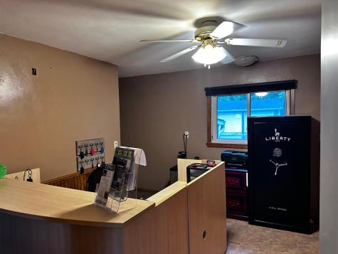 240 N State Road 35 Alma WI 54610