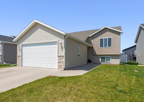 3831 32nd Street S Moorhead MN 56560