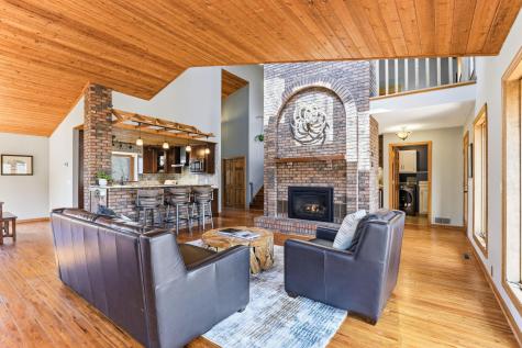 1180 Kinglet Court Eagan MN 55123