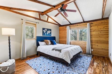 1180 Kinglet Court Eagan MN 55123