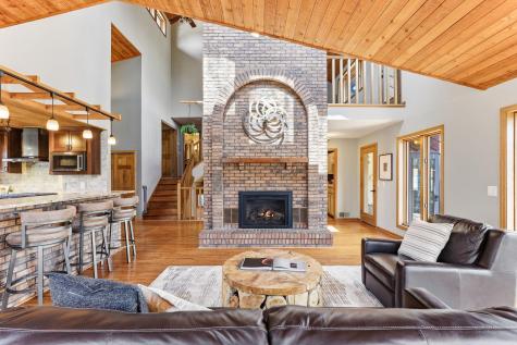 1180 Kinglet Court Eagan MN 55123