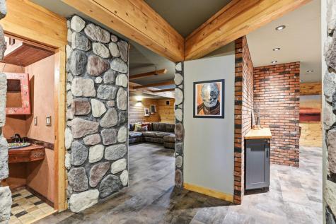 1180 Kinglet Court Eagan MN 55123