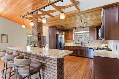 1180 Kinglet Court Eagan MN 55123