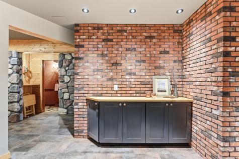 1180 Kinglet Court Eagan MN 55123