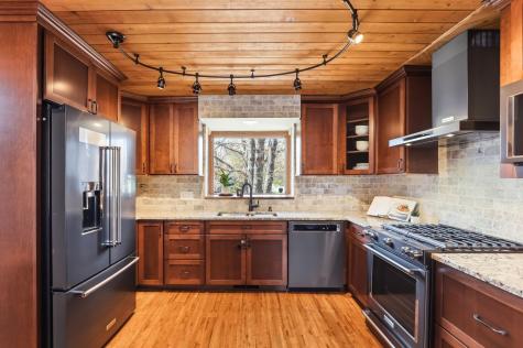 1180 Kinglet Court Eagan MN 55123