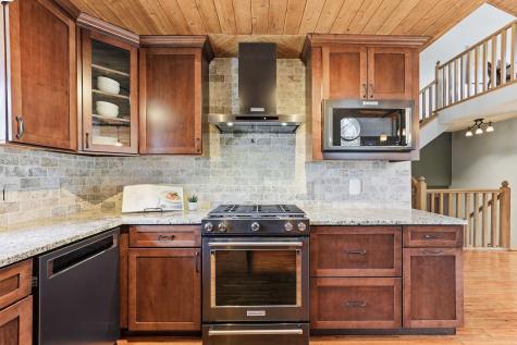 1180 Kinglet Court Eagan MN 55123