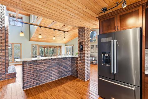1180 Kinglet Court Eagan MN 55123