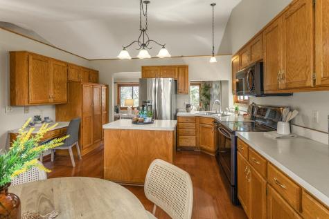 1081 Gilbert Court Stillwater MN 55082
