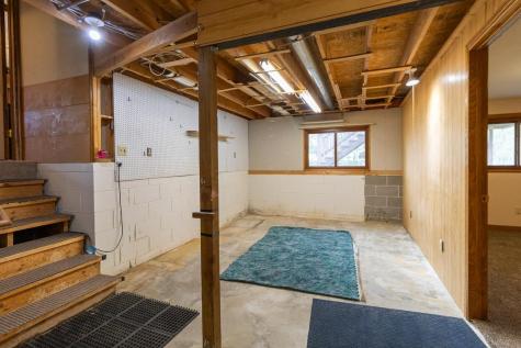 1081 Gilbert Court Stillwater MN 55082