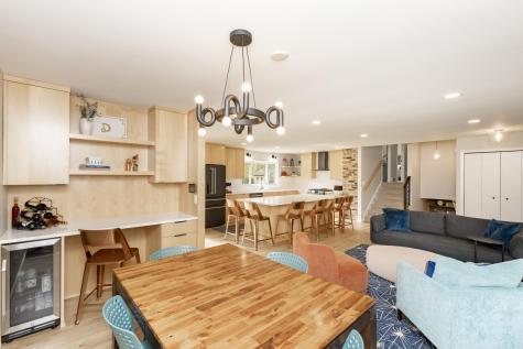 7708 Aquarius Drive Fargo ND 58104