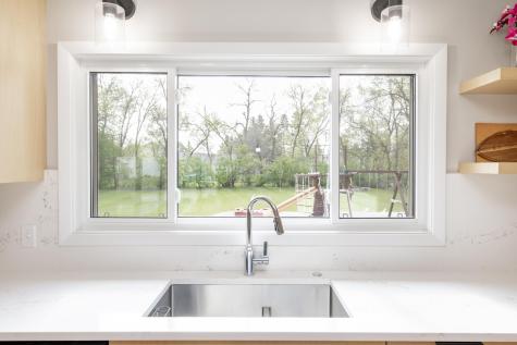7708 Aquarius Drive Fargo ND 58104