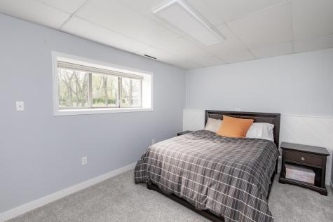 7708 Aquarius Drive Fargo ND 58104