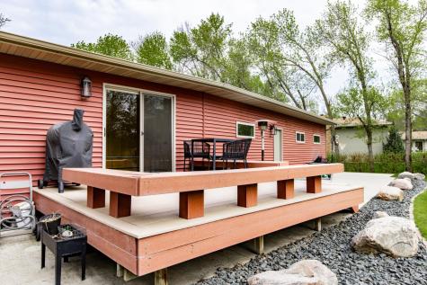 7708 Aquarius Drive Fargo ND 58104