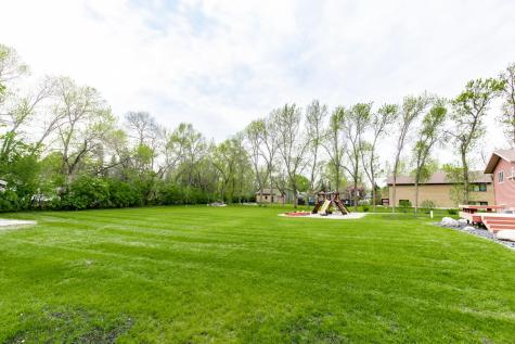 7708 Aquarius Drive Fargo ND 58104