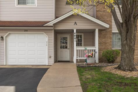 4061 Maureen Drive NE Columbia Heights MN 55421