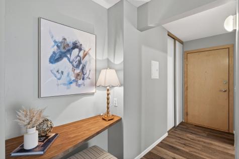 4612 Cedar Lake Road S Saint Louis Park MN 55416