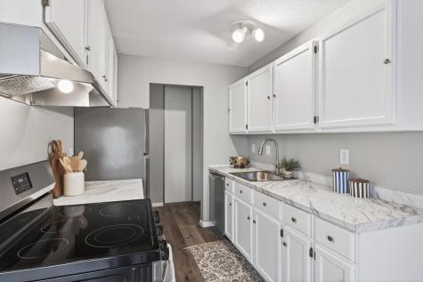 4612 Cedar Lake Road S Saint Louis Park MN 55416